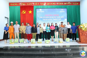 PHƯỜNG ĐỒNG XOÀI PHỐI HỢP TỔ CHỨC CHƯƠNG TRÌNH TRI ÂN KHÁCH HÀNG “THẮP SÁNG NIỀM TIN” NĂM 2025