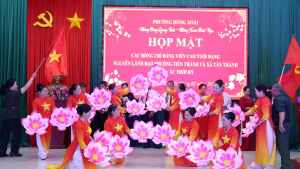 PHƯỜNG ĐỒNG XOÀI HỌP MẶT ĐẢNG VIÊN CAO TUỔI ĐẢNG, NGUYÊN LÃNH ĐẠO QUA CÁC THỜI KỲ MỪNG ĐẢNG QUANG VINH - MỪNG XUÂN BÍNH NGỌ 2026