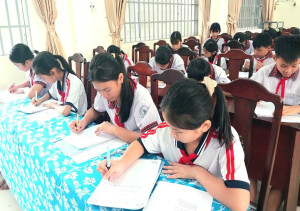 LAN TỎA PHONG TRÀO “VỞ SẠCH - CHỮ ĐẸP” QUA HỘI THI VIẾT CHỮ ĐẸP TRƯỜNG TIỂU HỌC TIẾN THÀNH