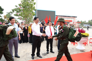 PHƯỜNG ĐỒNG XOÀI KHẲNG ĐỊNH TINH THẦN TRÁCH NHIỆM CAO TRONG LỄ GIAO, NHẬN QUÂN NĂM 2026.