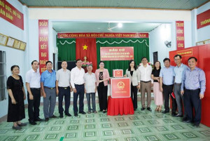 PHƯỜNG ĐỒNG XOÀI LÀM VIỆC VỚI ĐOÀN KIỂM TRA SỐ 6 VỀ CÔNG TÁC BẦU CỬ ĐẠI BIỂU QUỐC HỘI KHÓA XVI VÀ HĐND CÁC CẤP NHIỆM KỲ 2026 - 2031