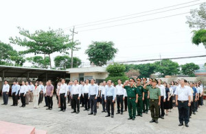 PHƯỜNG ĐỒNG XOÀI TỔ CHỨC LỄ CHÀO CỜ ĐẦU TUẦN