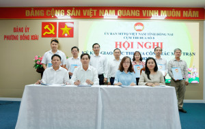 CỤM THI ĐUA SỐ 8: NÂNG CAO HIỆU QUẢ CÔNG TÁC MẶT TRẬN, KÝ KẾT GIAO ƯỚC THI ĐUA NĂM 2026