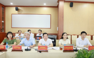 Đoàn giám sát HĐND thành phố khảo sát hoạt động thể dục thể thao ngoài công lập tại phường Đồng Xoài