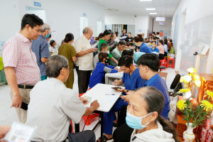Phường Đồng Xoài triển khai khám sức khỏe miễn phí, hướng tới quản lý sức khỏe toàn dân
