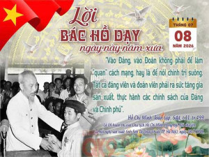 Cán bộ, công chức phường Đồng Xoài học tập và làm theo lời Bác từ lời dạy: "Vào Đảng, vào Đoàn không phải để làm “quan” cách mạng"