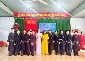 Phụ nữ phường Đồng Xoài sôi nổi giao lưu văn nghệ chào mừng 81 năm Ngày Quốc khánh nước Cộng hoà xã hội chủ nghĩa Việt Nam (2/9/1945-2/9/2026)