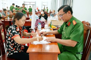 Đồng Xoài: Thu nhận mẫu ADN thân nhân liệt sĩ - Hành trình...