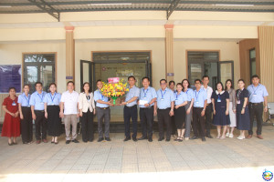 LÃNH ĐẠO HĐND, UBND PHƯỜNG ĐỒNG XOÀI THĂM, CHÚC MỪNG KỶ NIỆM 80 NĂM NGÀY TRUYỀN THỐNG  CÁC CƠ QUAN HÀNH CHÍNH NHÀ NƯỚC (28/8/1945 - 28/8/2025)