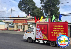 Đồng Xoài sôi nổi các hoạt động tuyên truyền kỷ niệm 80 năm Cách mạng Tháng Tám và Quốc khánh 2/9