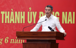 Thủ tướng Lê Minh Hưng phát biểu kết luận cuộc làm việc với Ban Thường vụ Thành ủy Đồng Nai - Ảnh: VGP/Phương Nguyên