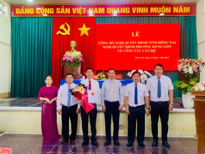 Lễ công bố Nghị quyết của HĐND tỉnh Đồng Nai và Nghị quyết của HĐND phường Hàng Gòn