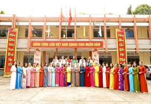 Hội Liên hiệp Phụ nữ phường Hàng Gòn hưởng ứng Tuần lễ áo dài Việt Nam