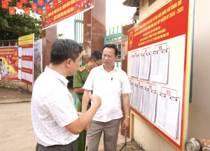 ĐỒNG CHÍ NÔNG THANH TUẤN- BÍ THƯ ĐẢNG ỦY, CHỦ TỊCH HĐND, CHỦ...