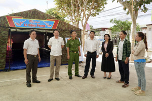 ĐỒNG CHÍ BÍ THƯ ĐẢNG ỦY PHƯỜNG HÀNG GÒN KIỂM TRA CÔNG TÁC CHUẨN BỊ HỘI TRẠI TÒNG QUÂN NĂM 2026.
