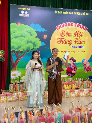 TƯNG BỪNG “ĐÊM HỘI TRĂNG RẰM” CHO THIẾU NHI PHƯỜNG HỐ NAI