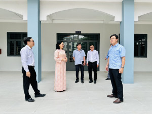 Lãnh đạo phường Hố Nai kiểm tra công tác chuẩn bị năm học...