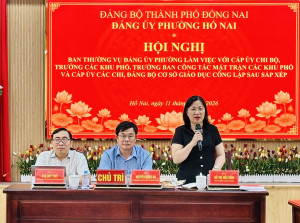 Đảng ủy phường Hố Nai làm việc với cấp ủy chi bộ, Trưởng các...