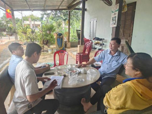 UBMTTQVN XÃ HƯNG PHƯỚC PHỐI HỢP KHẢO SÁT NHÀ Ở CHO HỘ KHÓ KHĂN NĂM 2025