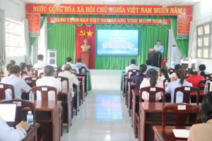 Tập huấn “Bình dân học vụ số”, đẩy mạnh chính quyền số