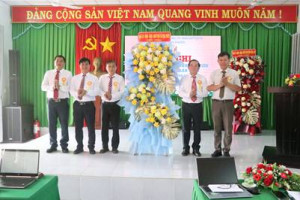 Hội nghị Tuyên dương Điển hình Tiên tiến xã Hưng Phước