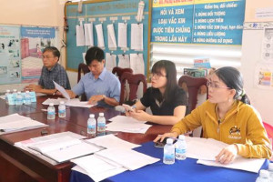 UBND xã Hưng Phước họp Hội đồng xác định mức độ khuyết tật