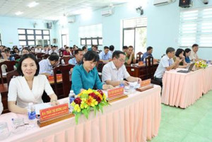 Xã Hưng Phước: Tổ chức hội nghị lấy ý kiến cử tri nơi công tác đối với người ứng cử đại biểu Hội đồng nhân dân xã nhiệm kỳ 2026 - 2031