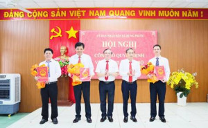 XÃ HƯNG PHƯỚC CÔNG BỐ 3 QUYẾT ĐỊNH VỀ CÔNG TÁC CÁN BỘ