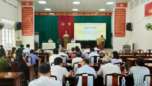 Hội nghị lãnh đạo UBND xã giới thiệu người ứng cử đại biểu HĐND xã