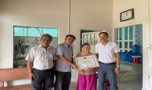 UBND xã Hưng Thịnh tổ chức các đoàn chúc thọ người cao tuổi