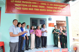 Xã Hưng Thịnh bàn giao nhà Đại đoàn kết cho 2 hộ cận nghèo