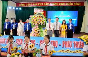Đại hội đại biểu Hội LHTN Việt Nam xã lần thứ I, nhiệm kỳ...