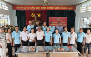 Chi hội Nông dân ấp Đông Hòa tổ chức Hội nghị sơ kết công tác Hội