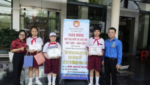 Trường THCS Phan Chu Trinh vinh dự có 03 học sinh được nhận...
