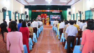 CÔNG BỐ QUYẾT ĐỊNN THÀNH LẬP XÃ HƯNG THỊNH