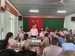 Lãnh đạo Ngân hàng chính sách xã hội tỉnh Đồng Nai thăm và...