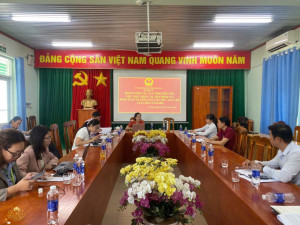 ĐOÀN KIỂM TRA SỞ NỘI VỤ LÀM VIỆC TẠI UBND XÃ LA NGÀ VỀ CÔNG...