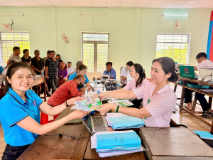 Cùng chung tay gửi tiền tiết kiệm – Lan tỏa yêu thương vì người nghèo tại Điểm giao dịch Lộc Hòa, xã Lộc Thạnh, tỉnh Đồng Nai