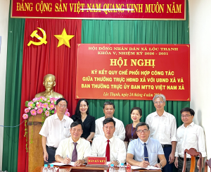 Thường trực HĐND, UBND và Ban Thường trực Ủy ban MTTQ Việt Nam xã Lộc Thạnh ký kết quy chế phối hợp