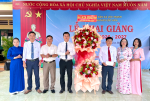 Hơn 1.700 học sinh biên giới Lộc Thạnh hân hoan khai giảng năm học mới