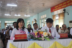 Lộc Hưng tuyên dương điển hình, phát động thi đua 2025-2030