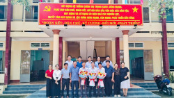 ĐẢNG ỦY XÃ LỘC HƯNG TỔ CHỨC GẶP MẶT CÁC CƠ QUAN ĐẢNG NHÂN DỊP KỶ NIỆM CÁC NGÀY TRUYỀN THỐNG NGÀNH XÂY DỰNG ĐẢNG