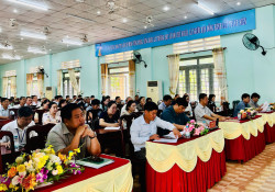 XÃ LỘC HƯNG TỔ CHỨC HỘI NGHỊ QUÁN TRIỆT, TRIỂN KHAI THỰC HIỆN CHỈ THỊ CỦA BỘ CHÍNH TRỊ, CÁC VĂN BẢN HƯỚNG DẪN CỦA TRUNG ƯƠNG, QUỐC HỘI VÀ CHÍNH PHỦ VÀ KẾ HOẠCH CỦA TỈNH ỦY, ĐẢNG ỦY XÃ VỀ CÔNG TÁC BẦU CỬ ĐẠI BIỂU QUỐC HỘI KHÓA XVI VÀ HĐND CÁC CẤP NHIỆ
