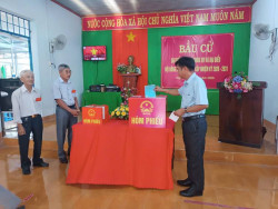 Nghị quyết công bố kết quả bầu cử và danh sách những người...