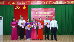 Công bố các quyết định về sắp xếp đơn vị sự nghiệp giáo dục công lập trên địa bàn xã Lộc Hưng