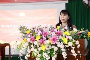 BAN THƯỜNG TRỰC ỦY BAN MTTQ VIỆT NAM XÃ TỔ CHỨC  HỘI NGHỊ...