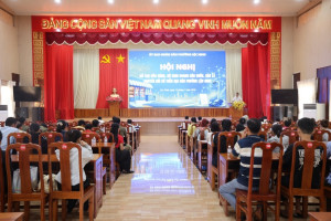 HỘI NGHỊ HỖ TRỢ CỬA HÀNG, HỘ KINH DOANH BÁN BUÔN, BÁN LẺ CHUYỂN ĐỔI SỐ TRÊN ĐỊA BÀN PHƯỜNG LỘC NINH