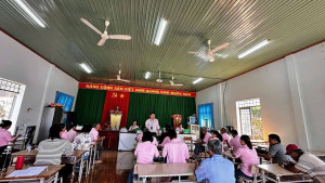 PHÁT HUY HIỆU QUẢ NGUỒN VỐN TÍN DỤNG CHÍNH SÁCH  ĐỒNG HÀNH CÙNG HỘI VIÊN PHỤ NỮ VƯƠN LÊN  PHÁT TRIỂN KINH TẾ