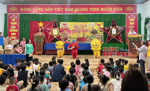 Thiếu nhi Lộc Quang vui hội trăng rằm