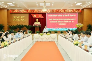 Chủ tịch Quốc hội, Chủ tịch Hội đồng Bầu cử quốc gia Trần...